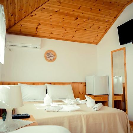 Hotel Domino Gjirokastër Exteriér fotografie