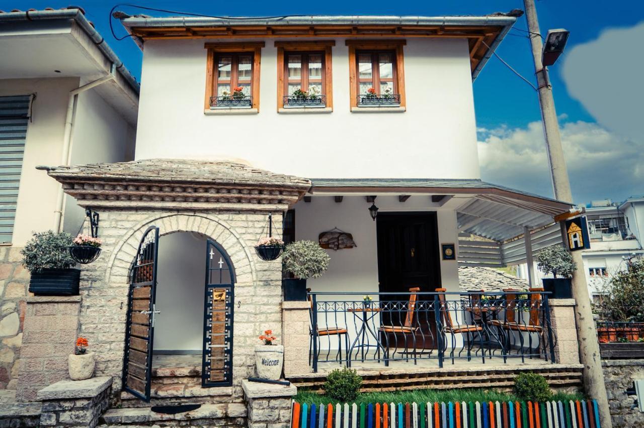 Hotel Domino Gjirokastër Exteriér fotografie