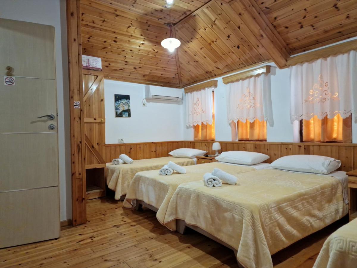 Hotel Domino Gjirokastër Exteriér fotografie