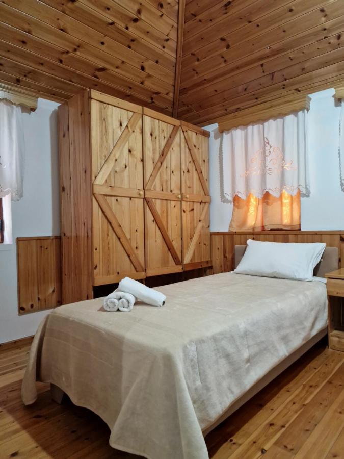 Hotel Domino Gjirokastër Exteriér fotografie