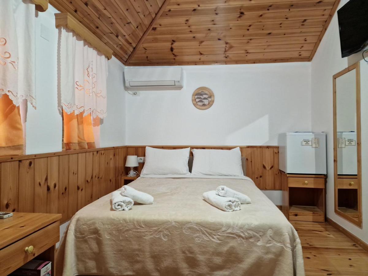 Hotel Domino Gjirokastër Exteriér fotografie